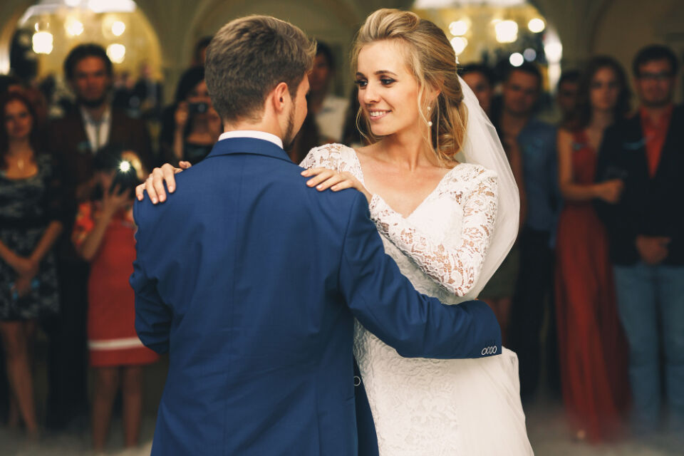 Pierwszy taniec weselny – jak się dobrze przygotować?